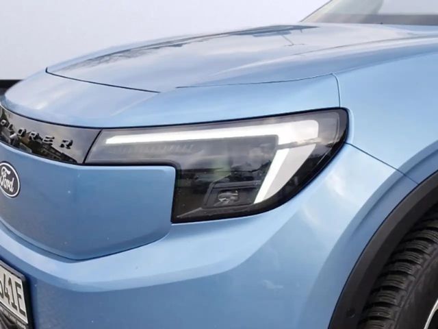 Ford Explorer Premium RWD