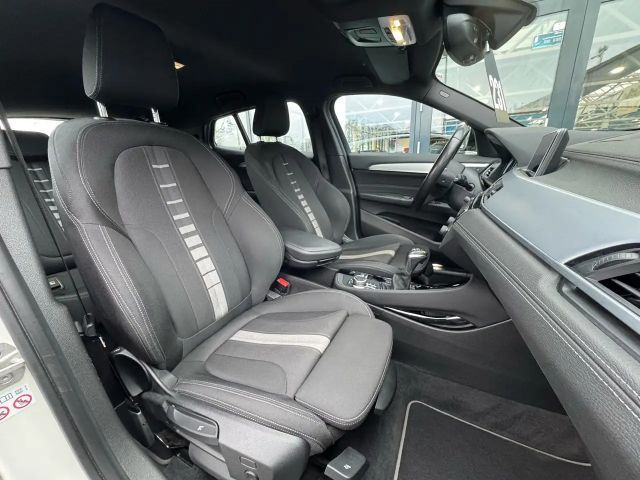 BMW X2 Coupé xDrive25e