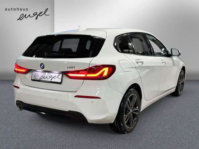 BMW 116 116i Sedan Sport Line