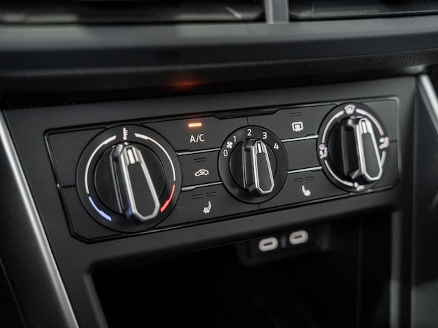 Volkswagen Polo 1.0 l TSI 5-Gang Virtual LED PDC SHZ SoundSys