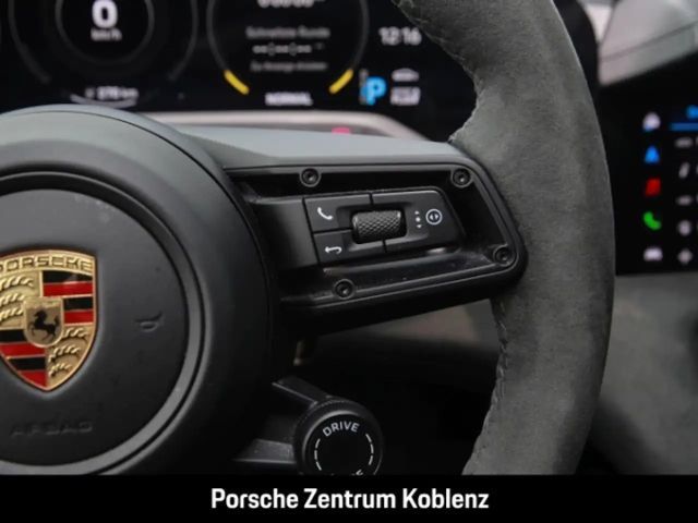 Porsche Taycan GTS