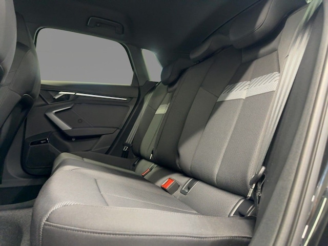 Audi A3 30 TFSI S-Line S-Tronic Sportback