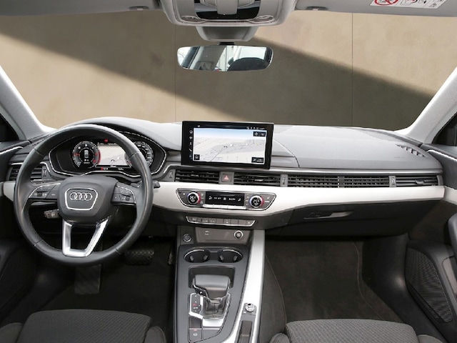 Audi A4 40 TDI S-Tronic Sedan