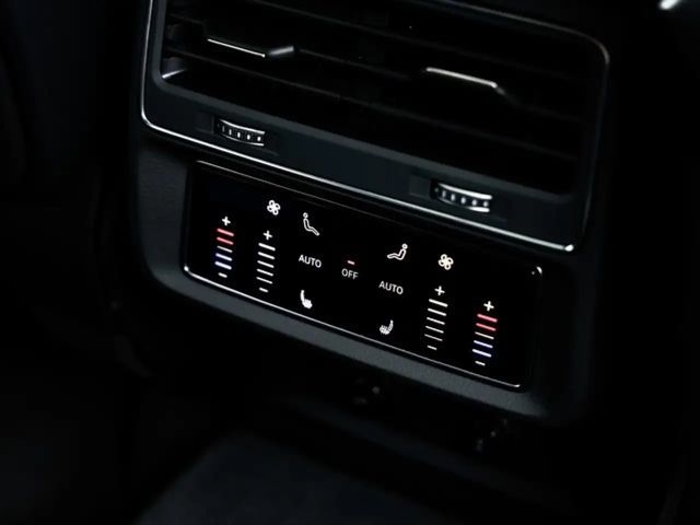 Audi SQ7 TFSI Laserl. AHK Pano HuD Sports.+ Softclose