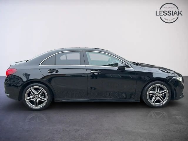 Mercedes-Benz A 200 A 200 d AMG Line
