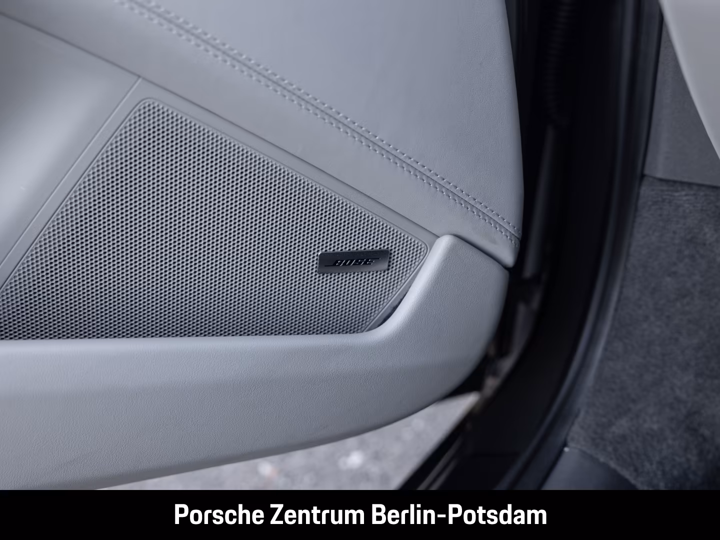 Porsche 911 4S 992 Carrera