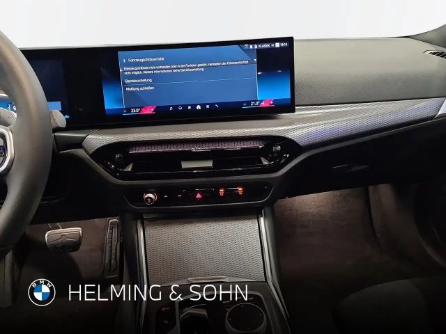 BMW 320 320d M-Sport Touring xDrive