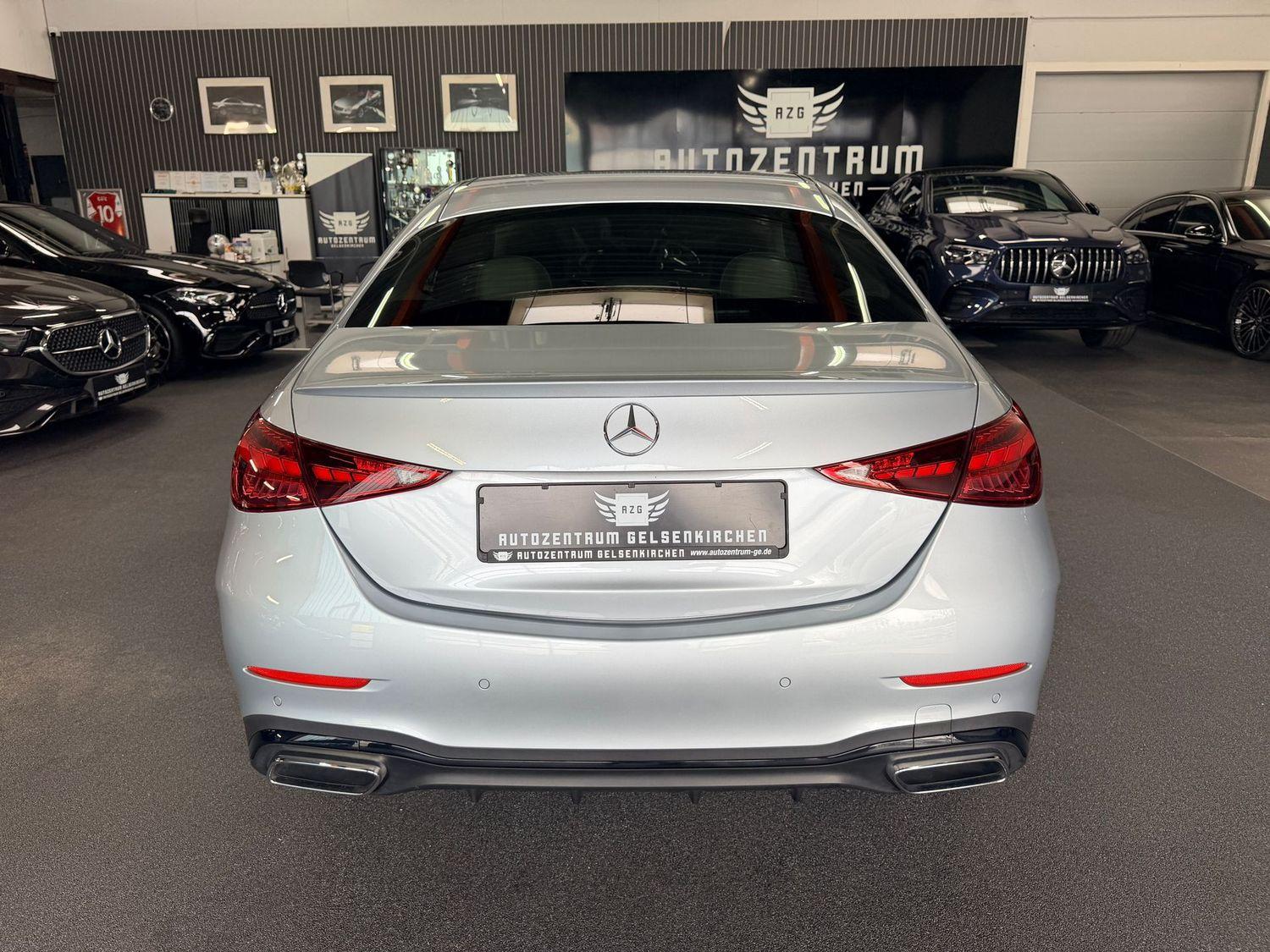 Mercedes-Benz C 220 AMG Line C 220 d Sedan