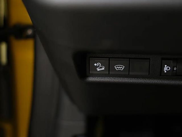 Jeep Avenger Full-Electric Summit