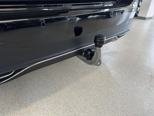 Mercedes-Benz B 180 Progressive Sedan