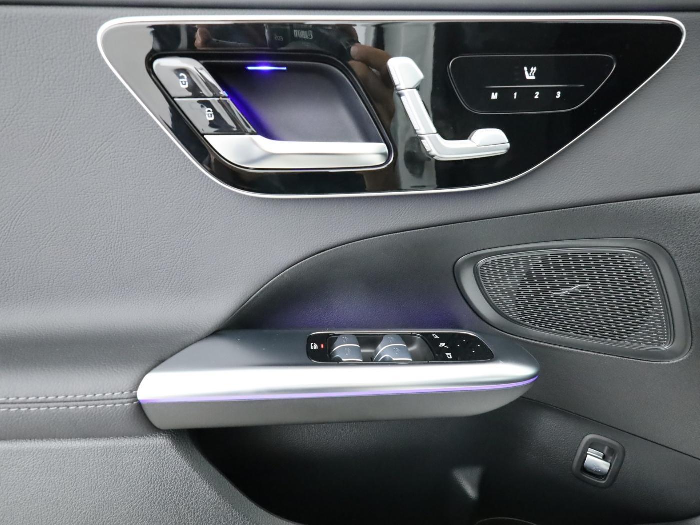 Mercedes-Benz C 200 Sedan