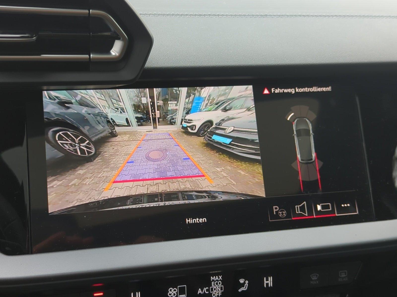 Audi S3 S-Tronic Sedan Sportback