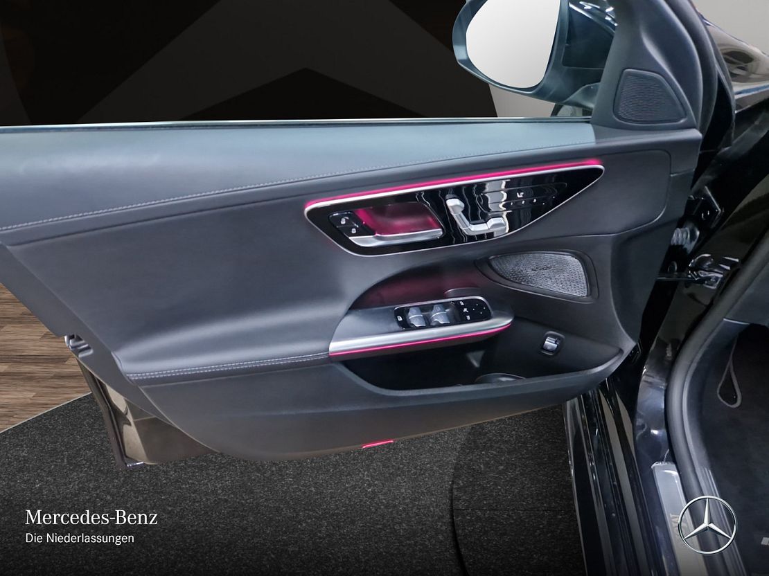 Mercedes-Benz C 300 AMG Line C 300 d Sedan