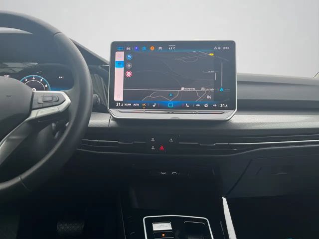 Volkswagen Golf DSG Golf VIII Style Variant