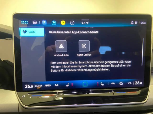 Volkswagen Golf Life Variant