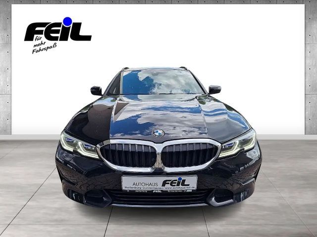 BMW 330 330i Sport Line xDrive