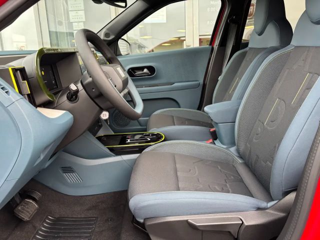 Fiat Grande Panda 1.2 74 kW Icon Hybrid Style-/Tech-/Winter-Paket