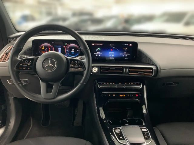 Mercedes-Benz EQC 400 4MATIC