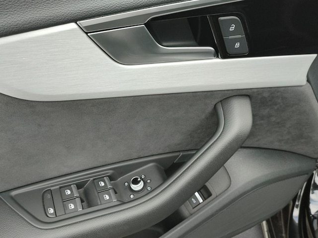Audi A4 35 TFSI Avant S-Line