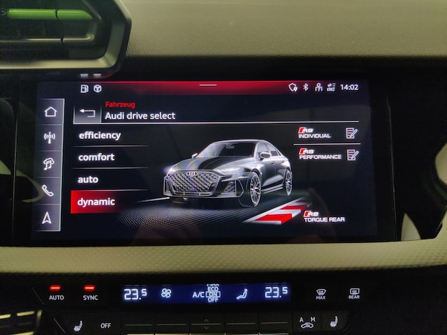 Audi RS3 Quattro S-Tronic Sedan