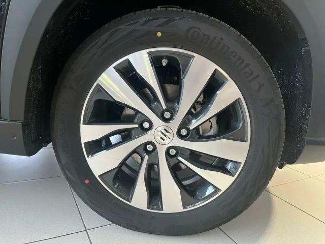 Suzuki S-Cross Hybrid