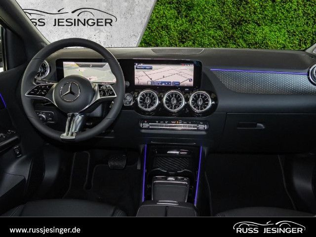 Mercedes-Benz B 220 4MATIC Sedan