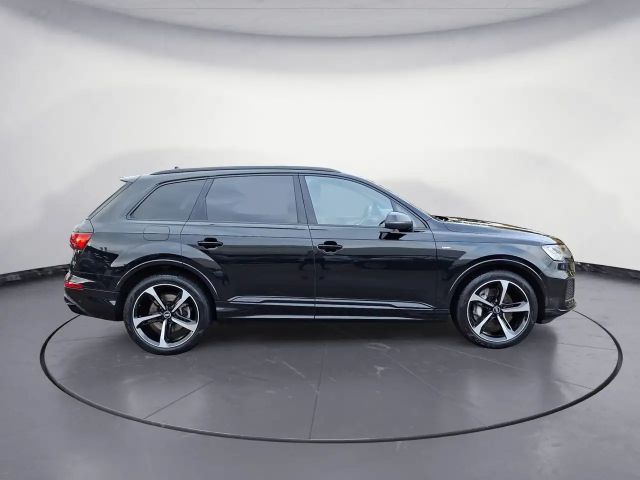 Audi Q7 50 TDI Quattro S-Line