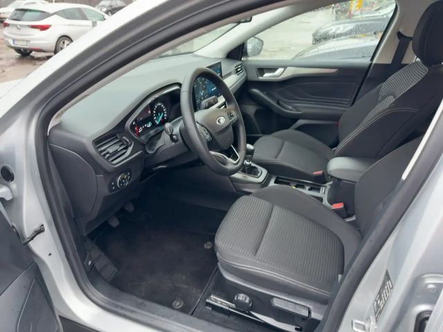 Ford Focus EcoBoost Titanium Wagon