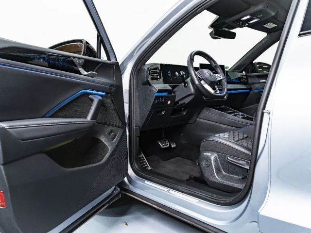 Volkswagen Tiguan R-Line Style