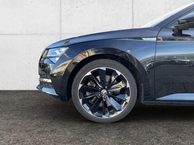 Skoda Superb 2.0 TSI 4x4 Combi Sportline
