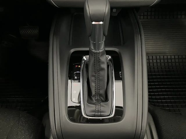 Honda HR-V Elegance Hybrid i-MMD