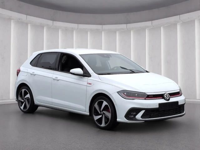 Volkswagen Polo 2.0 TSI DSG IQ.Drive