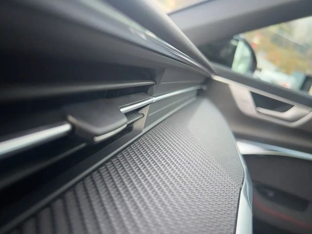 Audi RS6 Avant Performance