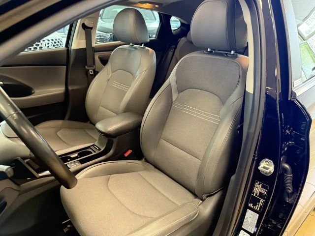 Hyundai i30 Hybrid Prime