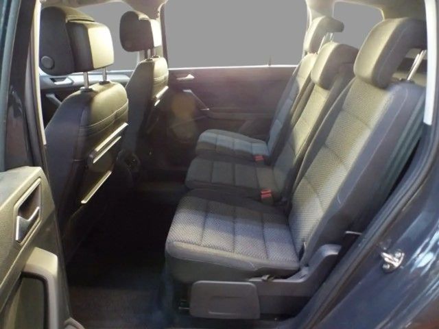 Volkswagen Touran 1.5 TSI Comfortline