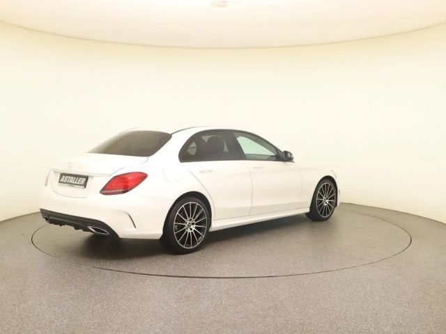 Mercedes-Benz C 180 AMG Line Sedan