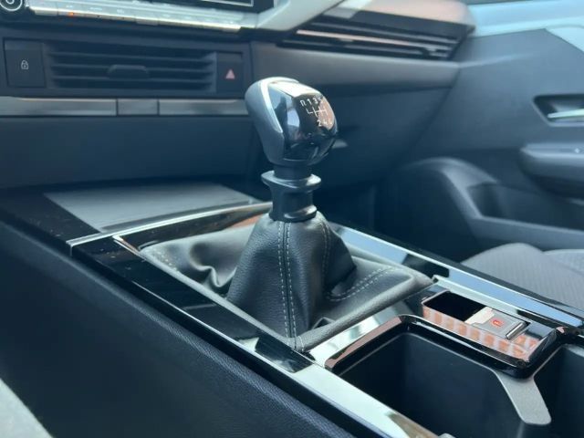 Opel Astra 1.2 Turbo