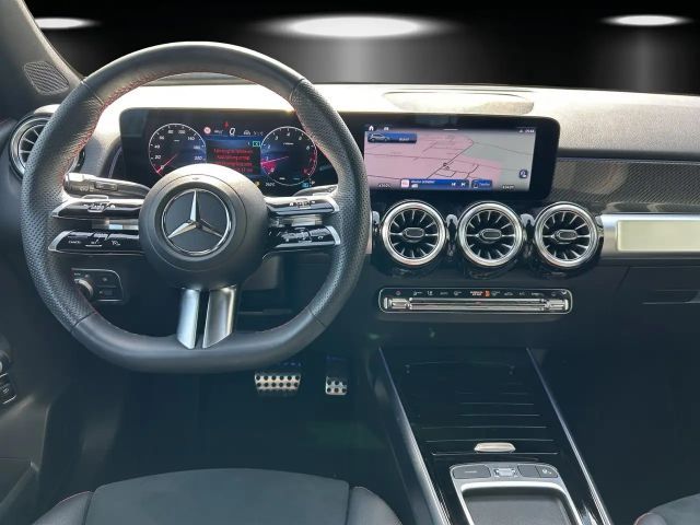 Mercedes-Benz GLB 250 4MATIC AMG Line Premium
