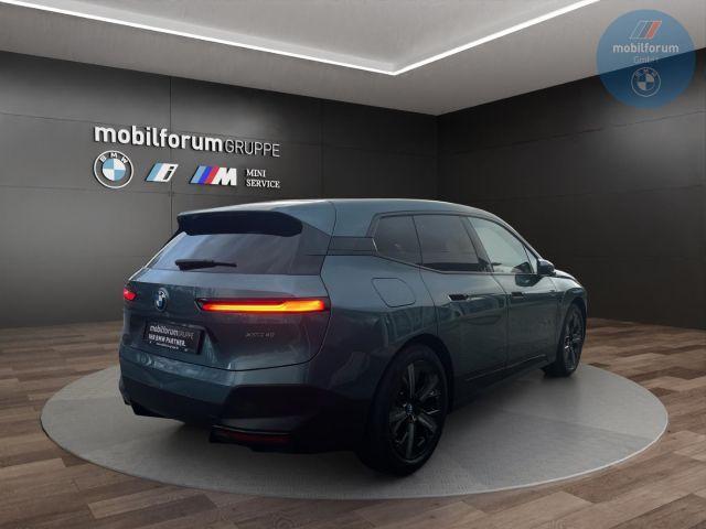 BMW iX xDrive40