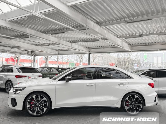 Audi S3 Quattro S-Tronic Sedan