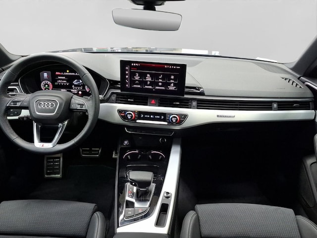 Audi A4 40 TFSI Avant Quattro S-Line S-Tronic