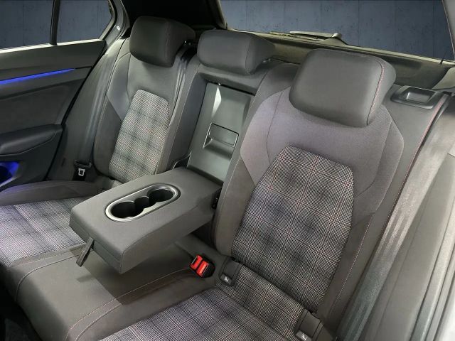Volkswagen Golf 2.0 TSI DSG GTI Style