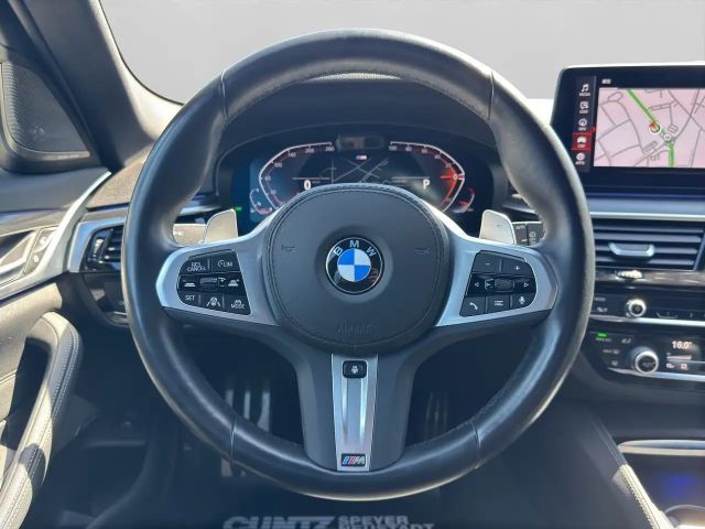 BMW 530 530i M-Sport Touring xDrive