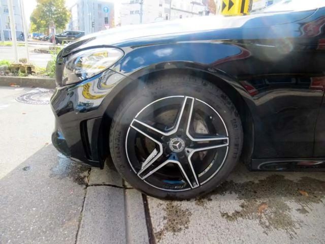 Mercedes-Benz C 180 AMG Line Cabriolet