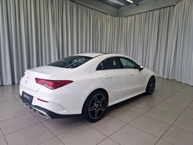 Mercedes-Benz CLA 200 AMG Line Coupé