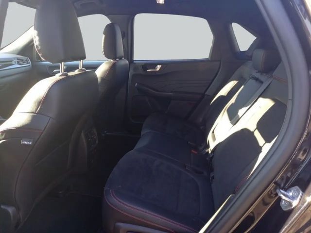 Ford Kuga Plug in Hybrid ST Line X