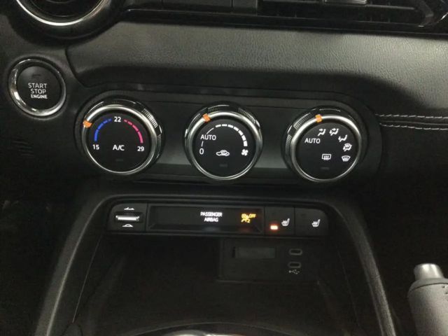 Mazda MX-5 Exclusive-line RF SkyActiv