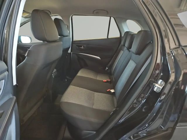 Suzuki S-Cross AllGrip Hybrid