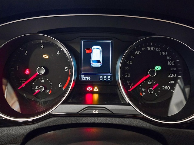 Volkswagen Passat 2.0 TDI Business DSG Variant