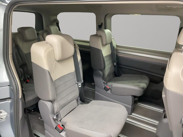 Volkswagen Multivan 2.0 TDI DSG Lang T7